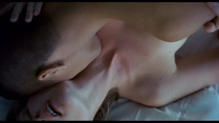 Kirsten Dunst nue (couverte) - Crazy/Beautiful (2001) HD 1080p Regarder en ligne