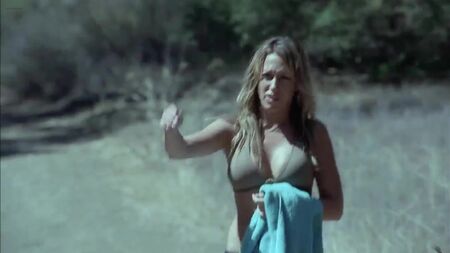 Haylie Duff - Backwoods (2008) Nue ? Sexy ! Regarder en ligne