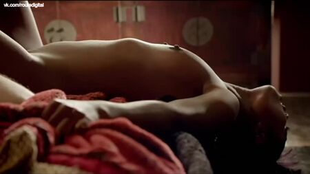 Gigi Feshold, Scheana Shay, Tiffany Tynes nues - Femme Fatales (2012) Regarder en ligne