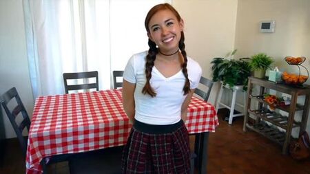 [TeamSkeetXBrandiBraids] Brandi Braids - Les tresses de la baby-sitter