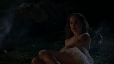 Lotte Verbeek nue - Outlander s01e10 (2015) HD 1080p
