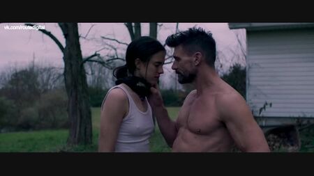 Margaret Qualley nue – Donnybrook (États-Unis, 2018) HD 1080p – Regarder en ligne / Margaret Qualley – Donnybrook