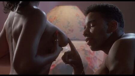Khandi Alexander Nude - CB4 (1993) HD 1080p Regarder en ligne / Khandi Alexander - CB4 : Le quatrième d'affilée
