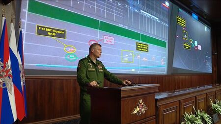 Point presse du ministère russe de la Défense sur les détails supplémentaires concernant le crash de l'Il-20 russe en Syrie
