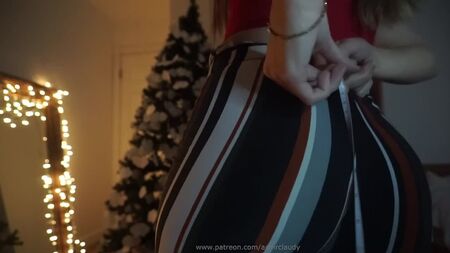 Claudy ASMR - Mesure des fesses en leggings - Vidéo bonus : objectif 2 000 mécènes