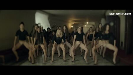 100 filles sans fond