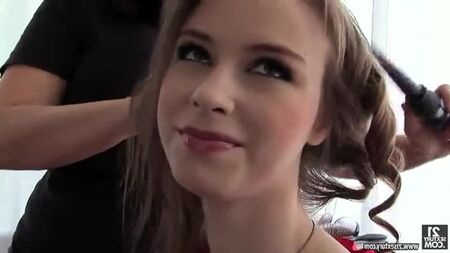 Dans les coulisses avec Beata Undine [Porno, Sexe, Fellation, HD, 18+, Порно, Секс, Ados, Brune, Russe, Seins naturels, Grosse bite, Cunnilingus]