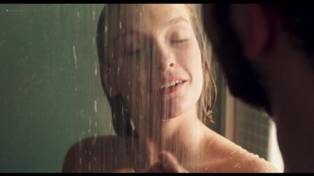 Margot Bancilhon, Camille Razat, etc. Nude - Ami-ami (FR 2018) HD 1080p / Margot Bancilhon, Camille Razat - Mon ex-copine