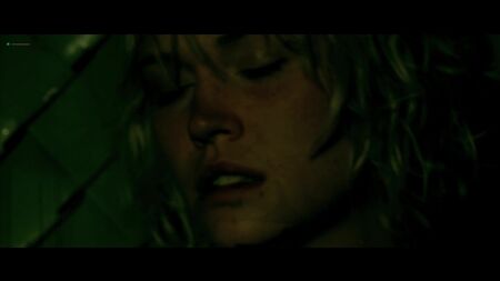 Monica Engesser, Whitney Moore nues - Breakdown Lane (2017) HD 1080p Web