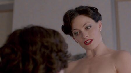 Lara Pulver nue - Sherlock (2012) s02e01 (1080p)
