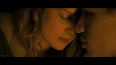 Rachel Hurd-Wood nue - Second Origin (2015)