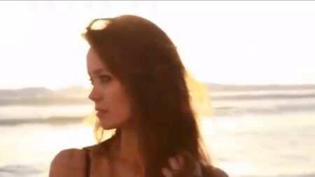 Hommage sexy et torride à Summer Glau