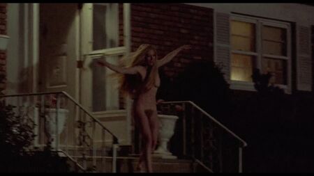 Kathrin King Segal, Cloris Leachman nues - Les voisins d'à côté (1970) HD 1080p Regarder en ligne