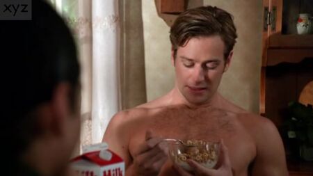 Armie Hammer torse nu dans « Reaper »