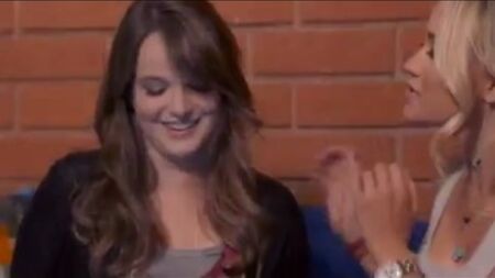 Emily Osment et Kay Panabaker : dans les coulisses et les moments forts de leur discussion vidéo