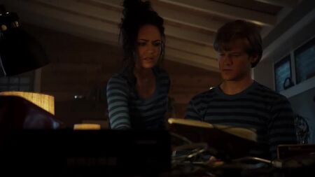 MacGyver 5x15 - Avant-première 3 « Enlèvement + Mémoire + Temps + Feux d'artifice + Dispersion » (Fin de la série)
