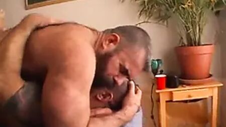 Mack, le gros ours