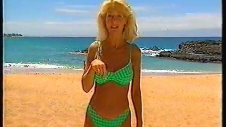 Ulrika Jonsson en bikini