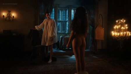 Charlotte Hope, etc. Nude - La princesse espagnole S02 E03 (2020) HD 1080p Regarder en ligne / Charlotte Hope - La princesse espagnole