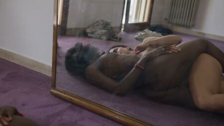 Alice Braga, Faith Alabi, Chloë Sevigny - We Are Who We Are s01e05 / Alice Braga, Faith Alabi, Chloë Sevigny - Nous sommes qui nous sommes