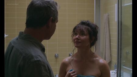 Essie Davis, Eliza Scanlen - Babyteeth (2019) HD 1080p Nude ? Sexy ! Regarder en ligne / Essie Davis, Eliza Scanlen - Babyteeth